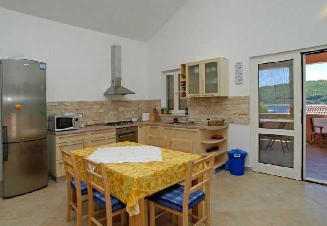 House in Vela Luka - Holiday Home in Tri Porte (Potirna) with Seaview, Terrace, Air condition, WIFI (39-1) House in Vela Luka - Holiday Home in Tri Porte (Potirna) with Seaview, Terrace, Air condition, WIFI (39-1)