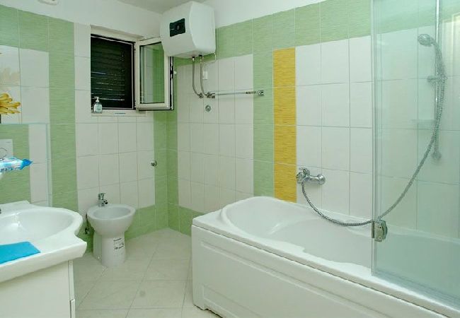 House in Vela Luka - Holiday Home in Tri Porte (Potirna) with Seaview, Terrace, Air condition, WIFI (39-1) House in Vela Luka - Holiday Home in Tri Porte (Potirna) with Seaview, Terrace, Air condition, WIFI (39-1)
