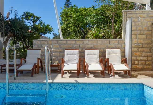 Apartment in Seget Vranjica - Apartment in Seget Vranjica with Seaview, Balcony, Air condition, WIFI (91-2) Apartment in Seget Vranjica - Apartment in Seget Vranjica with Seaview, Balcony, Air condition, WIFI (91-2)