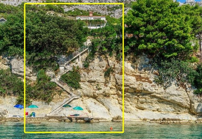 Apartment in Pisak - Apartment in Pisak with Seaview, Terrace, Air condition, WIFI (102-3) Apartment in Pisak - Apartment in Pisak with Seaview, Terrace, Air condition, WIFI (102-3)