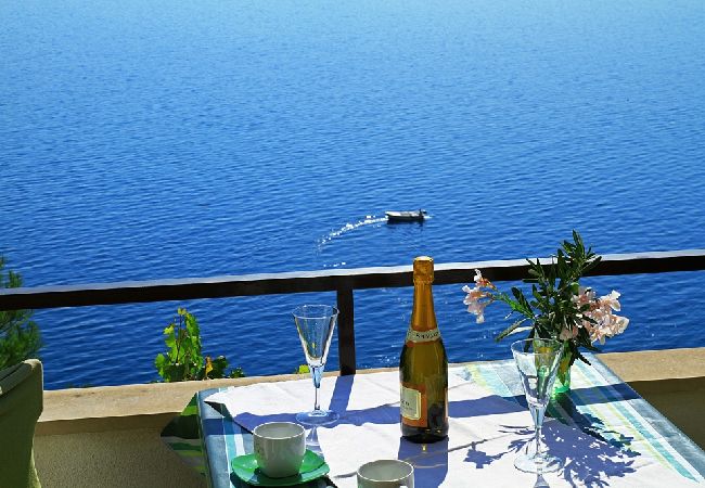 Studio in Pisak - Studio apartment in Pisak with Seaview, Terrace, Air condition, WIFI (102-5) Studio in Pisak - Studio apartment in Pisak with Seaview, Terrace, Air condition, WIFI (102-5)