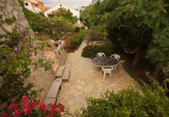 Apartment in Murter - Apartment in Murter with Terrace, Air condition, WIFI, Washing machine (125-3) Apartment in Murter - Apartment in Murter with Terrace, Air condition, WIFI, Washing machine (125-3)