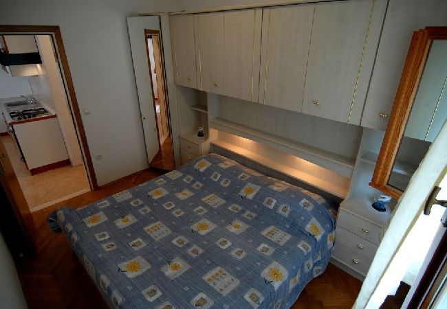 House in Lumbarda - Holiday Home in Lumbarda with Seaview, Terrace, Air condition, WIFI (128-4) House in Lumbarda - Holiday Home in Lumbarda with Seaview, Terrace, Air condition, WIFI (128-4)