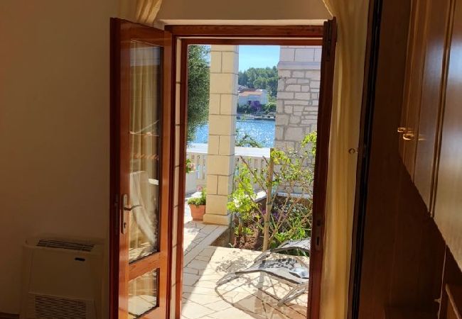 House in Lumbarda - Holiday Home in Lumbarda with Seaview, Terrace, Air condition, WIFI (128-4) House in Lumbarda - Holiday Home in Lumbarda with Seaview, Terrace, Air condition, WIFI (128-4)