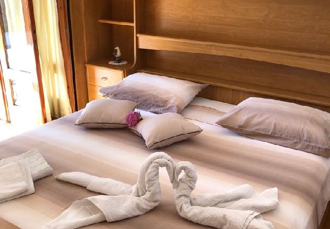 House in Lumbarda - Holiday Home in Lumbarda with Seaview, Terrace, Air condition, WIFI (128-4) House in Lumbarda - Holiday Home in Lumbarda with Seaview, Terrace, Air condition, WIFI (128-4)