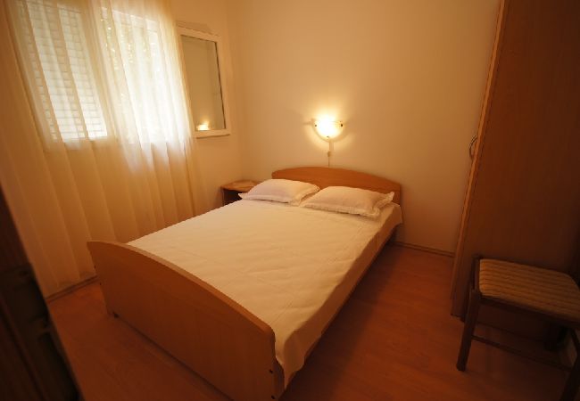 House in Vis - Holiday Home in Vis with Terrace, Air condition, Dishwasher (139-1) House in Vis - Holiday Home in Vis with Terrace, Air condition, Dishwasher (139-1)