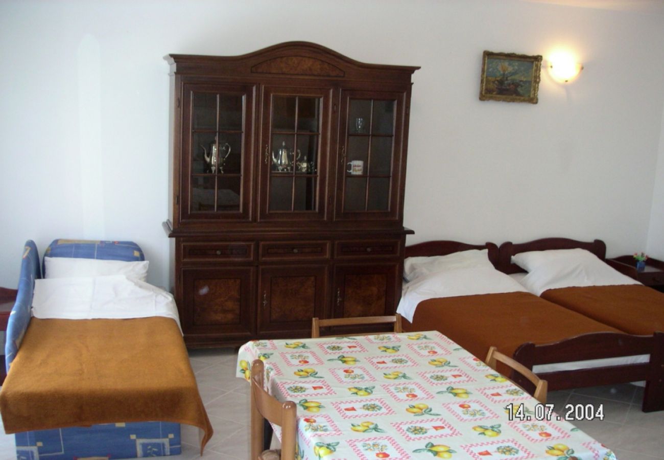 Studio in Lokva Rogoznica - Studio apartment in Lokva Rogoznica with Seaview, Balcony, Air condition, WIFI (88-2)