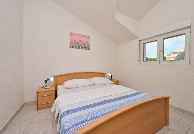 Apartment in Drage - Apartment in Drage with Seaview, Balcony, Air condition, WIFI (566-1) Apartment in Drage - Apartment in Drage with Seaview, Balcony, Air condition, WIFI (566-1)