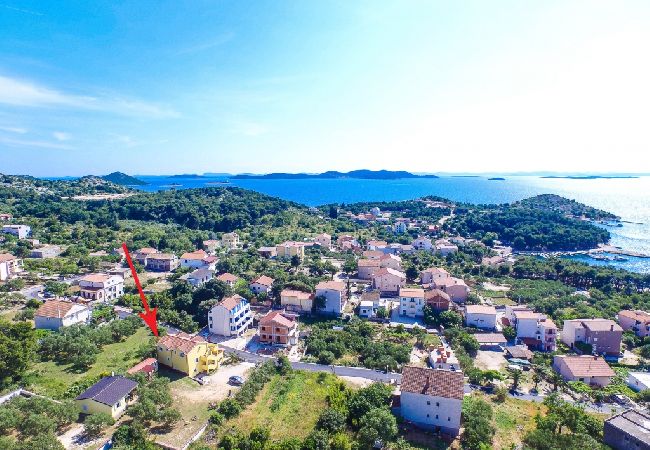 Apartment in Drage - Apartment in Drage with Seaview, Balcony, Air condition, WIFI (566-1) Apartment in Drage - Apartment in Drage with Seaview, Balcony, Air condition, WIFI (566-1)