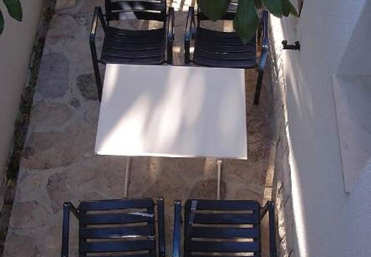 Apartment in Hvar - Apartment in Hvar town with Balcony, Air condition, WIFI, Washing machine (221-2)