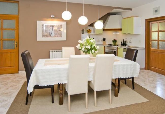 House in Buje - Holiday Home in Buje with Balcony, Air condition, WIFI, Washing machine (567-1) House in Buje - Holiday Home in Buje with Balcony, Air condition, WIFI, Washing machine (567-1)