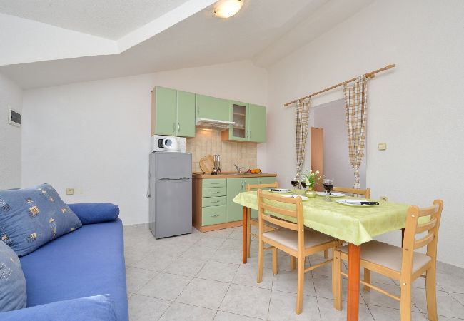 Apartment in Drage - Apartment in Drage with Seaview, Balcony, Air condition, WIFI (566-2) Apartment in Drage - Apartment in Drage with Seaview, Balcony, Air condition, WIFI (566-2)