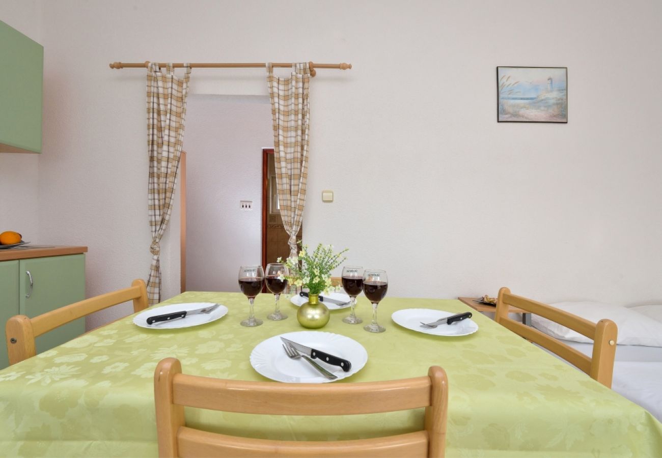 Apartment in Drage - Apartment in Drage with Seaview, Balcony, Air condition, WIFI (566-2)