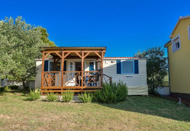 House in Drage - Holiday Home in Drage with Seaview, Balcony, Air condition, WIFI (571-1) House in Drage - Holiday Home in Drage with Seaview, Balcony, Air condition, WIFI (571-1)