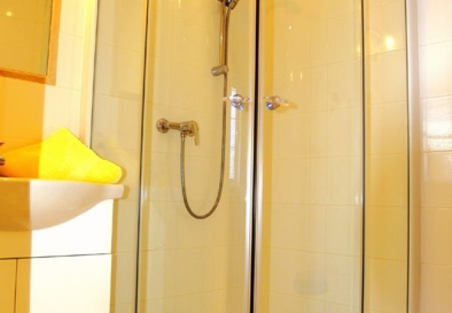 Apartment in Rovinj - Apartment in Rovinj with Balcony, Air condition, WIFI, Dishwasher (230-2) Apartment in Rovinj - Apartment in Rovinj with Balcony, Air condition, WIFI, Dishwasher (230-2)