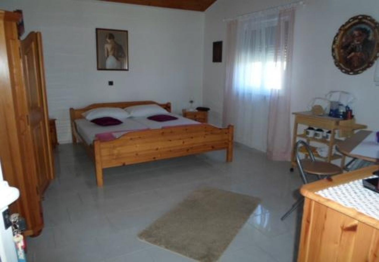 Studio in Nin - Studio apartment in Nin with Terrace, Air condition, WIFI (233-2)