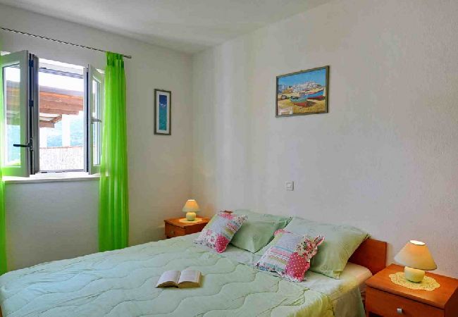 House in Rabac - Holiday Home in Rabac with Seaview, Air condition, WIFI, Washing machine (577-1) House in Rabac - Holiday Home in Rabac with Seaview, Air condition, WIFI, Washing machine (577-1)