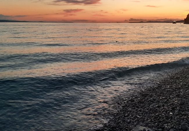 Apartment in Stanici - Apartment in Stanići with Seaview, Balcony, Air condition, WIFI (634-1) Apartment in Stanici - Apartment in Stanići with Seaview, Balcony, Air condition, WIFI (634-1)