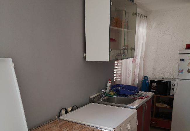 Apartment in Stanici - Apartment in Stanići with Seaview, Balcony, Air condition, WIFI (634-2) Apartment in Stanici - Apartment in Stanići with Seaview, Balcony, Air condition, WIFI (634-2)