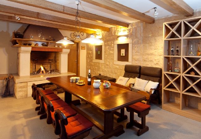 House in Labin - Holiday Home in Labin with Terrace, Air condition, WIFI, Washing machine (688-1) House in Labin - Holiday Home in Labin with Terrace, Air condition, WIFI, Washing machine (688-1)