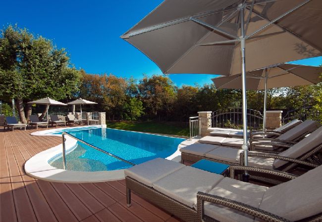 House in Labin - Holiday Home in Labin with Terrace, Air condition, WIFI, Washing machine (688-1) House in Labin - Holiday Home in Labin with Terrace, Air condition, WIFI, Washing machine (688-1)