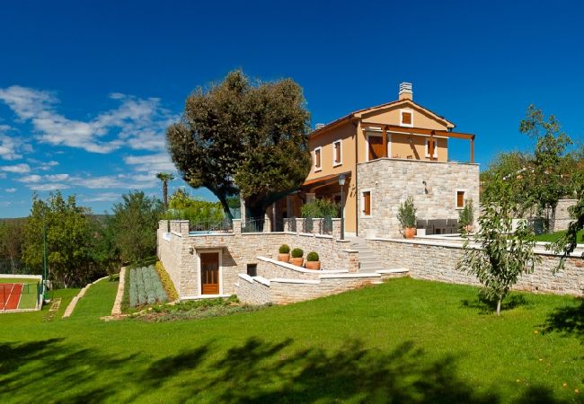 House in Labin - Holiday Home in Labin with Terrace, Air condition, WIFI, Washing machine (688-1) House in Labin - Holiday Home in Labin with Terrace, Air condition, WIFI, Washing machine (688-1)