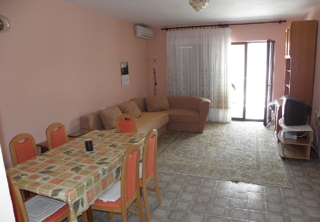 Apartment in Baška - Apartment in Baška with Seaview, Terrace, Air condition, WIFI (863-2) Apartment in Baška - Apartment in Baška with Seaview, Terrace, Air condition, WIFI (863-2)