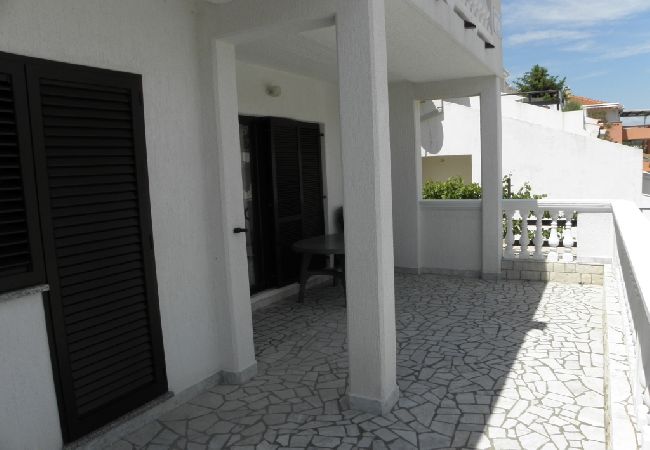 Apartment in Baška - Apartment in Baška with Seaview, Terrace, Air condition, WIFI (863-2) Apartment in Baška - Apartment in Baška with Seaview, Terrace, Air condition, WIFI (863-2)