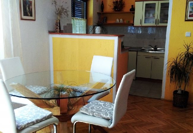 Apartment in Baška - Apartment in Baška with Terrace, Air condition, WIFI (883-2) Apartment in Baška - Apartment in Baška with Terrace, Air condition, WIFI (883-2)