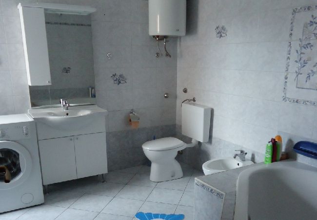 Apartment in Baška - Apartment in Baška with Balcony, Air condition, WIFI, Washing machine (883-3) Apartment in Baška - Apartment in Baška with Balcony, Air condition, WIFI, Washing machine (883-3)