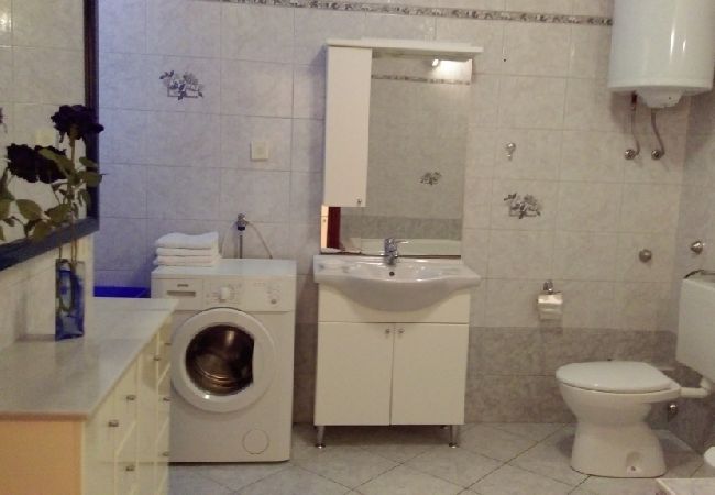 Apartment in Baška - Apartment in Baška with Balcony, Air condition, WIFI, Washing machine (883-3) Apartment in Baška - Apartment in Baška with Balcony, Air condition, WIFI, Washing machine (883-3)