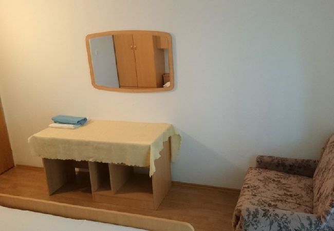 Apartment in Lopar - Apartment in Lopar with Balcony, Air condition, WIFI, Washing machine (893-1) Apartment in Lopar - Apartment in Lopar with Balcony, Air condition, WIFI, Washing machine (893-1)