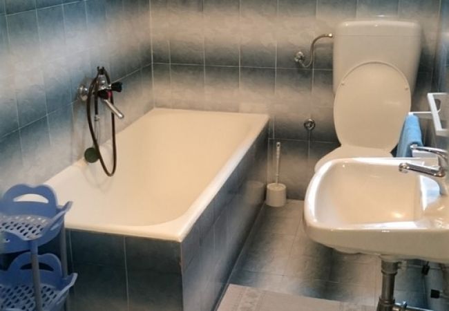 Apartment in Lopar - Apartment in Lopar with Balcony, Air condition, WIFI, Washing machine (893-1) Apartment in Lopar - Apartment in Lopar with Balcony, Air condition, WIFI, Washing machine (893-1)