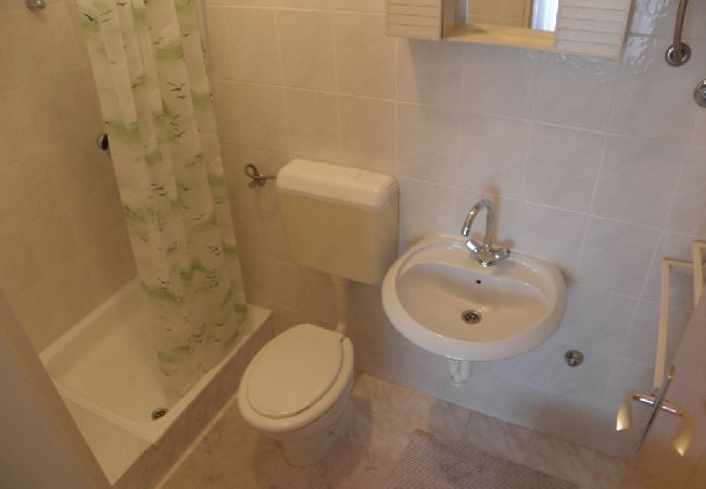 Apartment in Lopar - Apartment in Lopar with Balcony, Air condition, WIFI, Washing machine (893-1) Apartment in Lopar - Apartment in Lopar with Balcony, Air condition, WIFI, Washing machine (893-1)