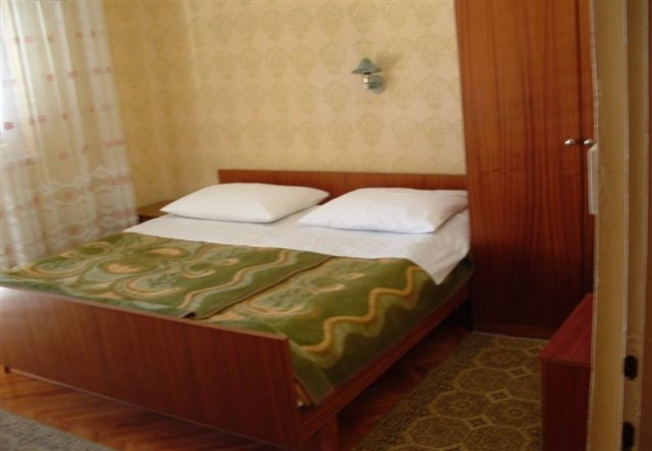 Apartment in Kampor - Apartment in Kampor with Balcony, Air condition, WIFI, Washing machine (895-4)