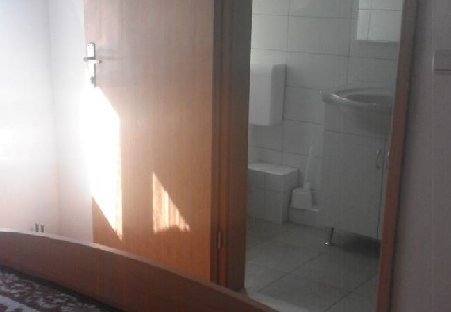 Apartment in Duce - Apartment in Duće with Seaview, Terrace, Air condition, WIFI (900-2) Apartment in Duce - Apartment in Duće with Seaview, Terrace, Air condition, WIFI (900-2)