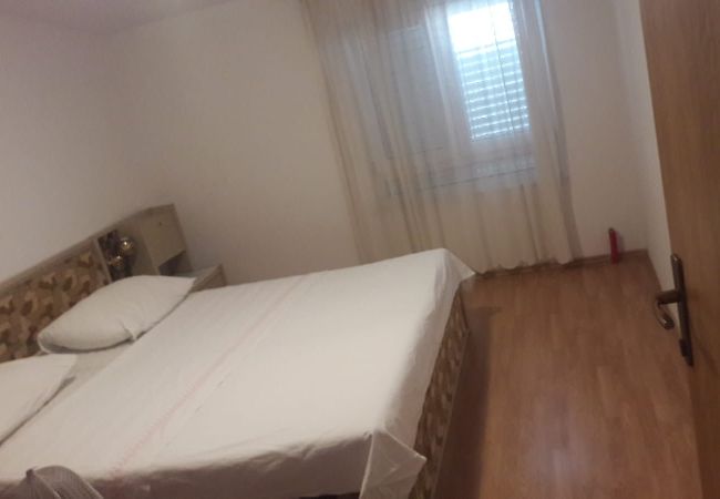 Apartment in Duce - Apartment in Duće with Seaview, Terrace, Air condition, WIFI (900-2) Apartment in Duce - Apartment in Duće with Seaview, Terrace, Air condition, WIFI (900-2)