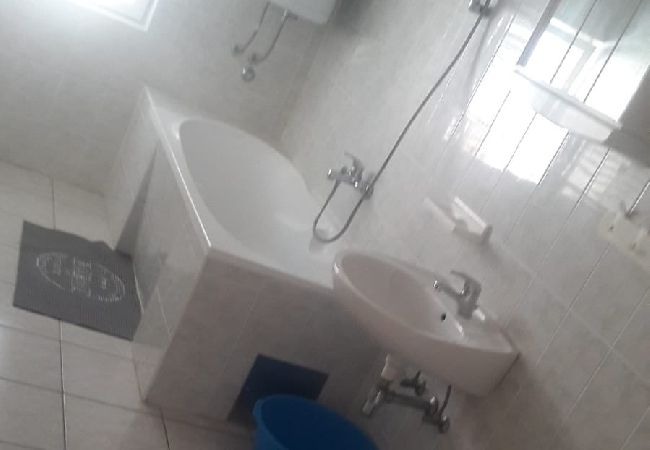 Apartment in Duce - Apartment in Duće with Seaview, Terrace, Air condition, WIFI (900-2) Apartment in Duce - Apartment in Duće with Seaview, Terrace, Air condition, WIFI (900-2)