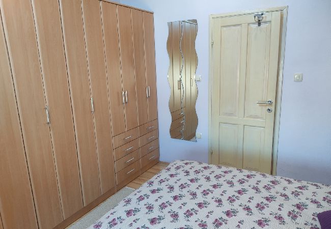 Apartment in Opatija - Apartment in Opatija with Air condition, WIFI, Washing machine (905-2) Apartment in Opatija - Apartment in Opatija with Air condition, WIFI, Washing machine (905-2)