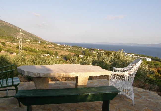 House in Bol - Robinson home in Bol with Seaview, Terrace, Air condition, WIFI (3414-1) House in Bol - Robinson home in Bol with Seaview, Terrace, Air condition, WIFI (3414-1)