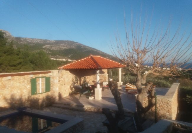 House in Bol - Robinson home in Bol with Seaview, Terrace, Air condition, WIFI (3414-1) House in Bol - Robinson home in Bol with Seaview, Terrace, Air condition, WIFI (3414-1)