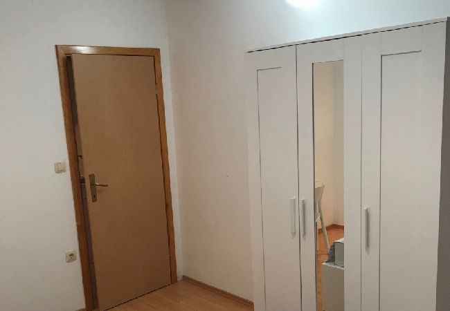 Apartment in Omiš - Apartment in Omiš with Seaview, Terrace, Air condition, WIFI (3422-7) Apartment in Omiš - Apartment in Omiš with Seaview, Terrace, Air condition, WIFI (3422-7)