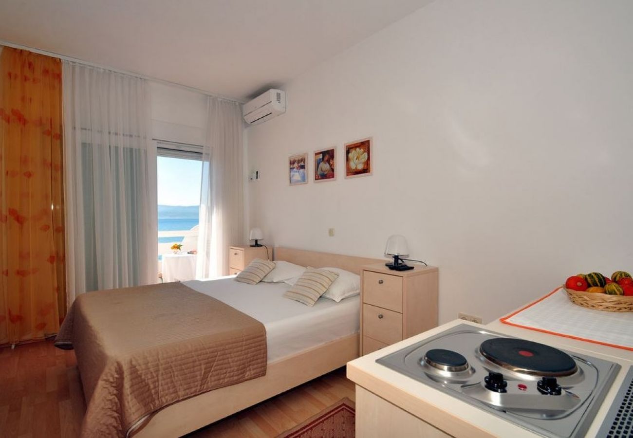 Studio in Duce - Studio apartment in Duće with Seaview, Balcony, Air condition, WIFI (3425-4)