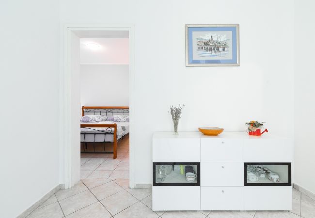 House in Vela Luka - Robinson home in Vela Luka with Seaview, Terrace, Air condition, WIFI (3439-1) House in Vela Luka - Robinson home in Vela Luka with Seaview, Terrace, Air condition, WIFI (3439-1)