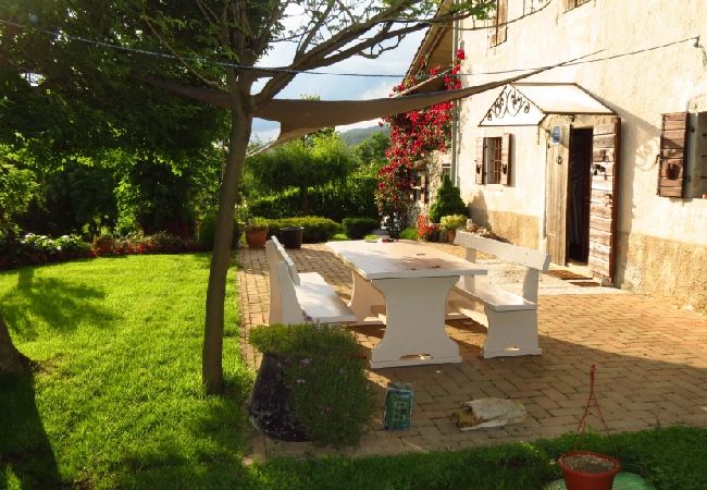 House in Roc - Holiday Home in Roč with Terrace, Air condition, WIFI, Washing machine (3458-1) House in Roc - Holiday Home in Roč with Terrace, Air condition, WIFI, Washing machine (3458-1)