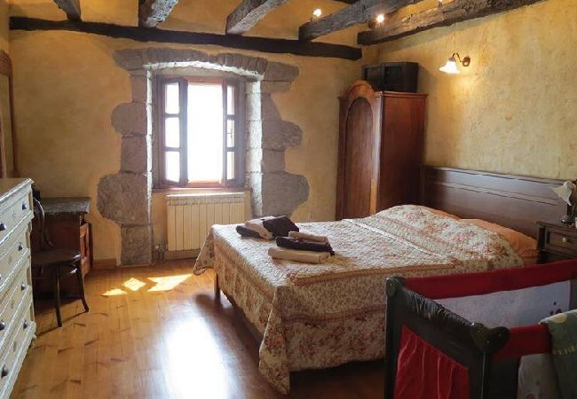 House in Roc - Holiday Home in Roč with Terrace, Air condition, WIFI, Washing machine (3458-1) House in Roc - Holiday Home in Roč with Terrace, Air condition, WIFI, Washing machine (3458-1)