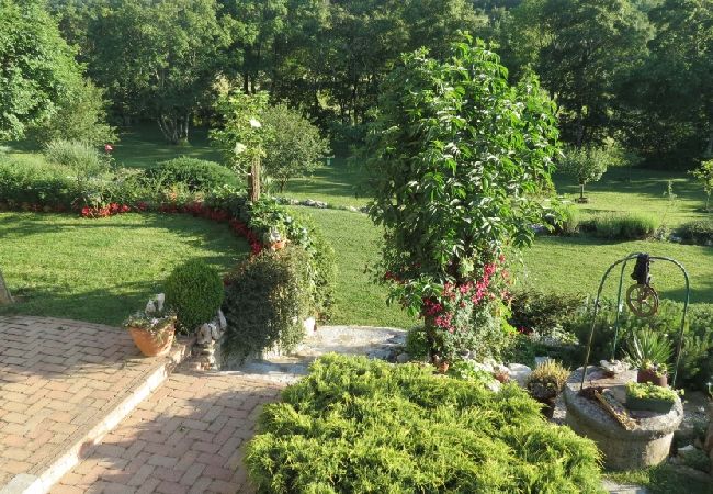 House in Roc - Holiday Home in Roč with Terrace, Air condition, WIFI, Washing machine (3458-1) House in Roc - Holiday Home in Roč with Terrace, Air condition, WIFI, Washing machine (3458-1)