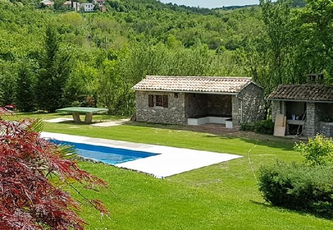 House in Roc - Holiday Home in Roč with Terrace, Air condition, WIFI, Washing machine (3458-1) House in Roc - Holiday Home in Roč with Terrace, Air condition, WIFI, Washing machine (3458-1)