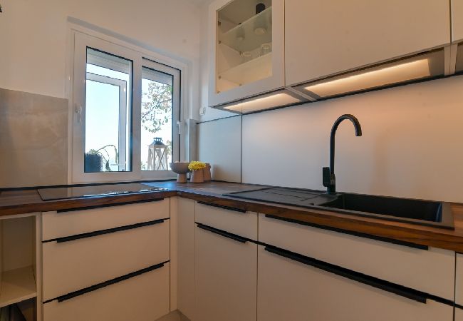Apartment in Trogir - Apartment in Trogir with Seaview, Terrace, Air condition, WIFI (3459-2) Apartment in Trogir - Apartment in Trogir with Seaview, Terrace, Air condition, WIFI (3459-2)