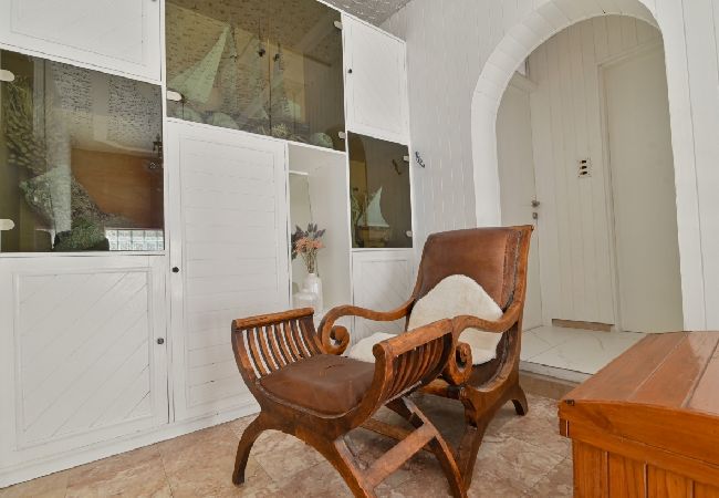 Apartment in Trogir - Apartment in Trogir with Seaview, Terrace, Air condition, WIFI (3459-2) Apartment in Trogir - Apartment in Trogir with Seaview, Terrace, Air condition, WIFI (3459-2)